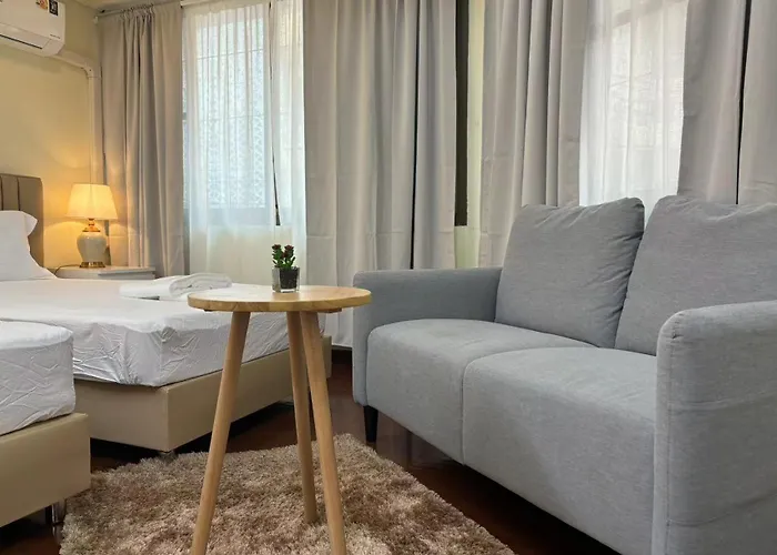 Apamet Sukhumvit 55 Hotel *