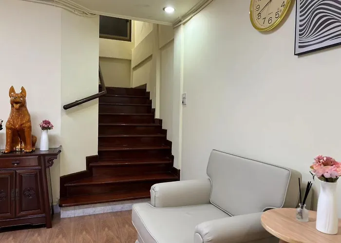 Apamet Sukhumvit 55 Hotel